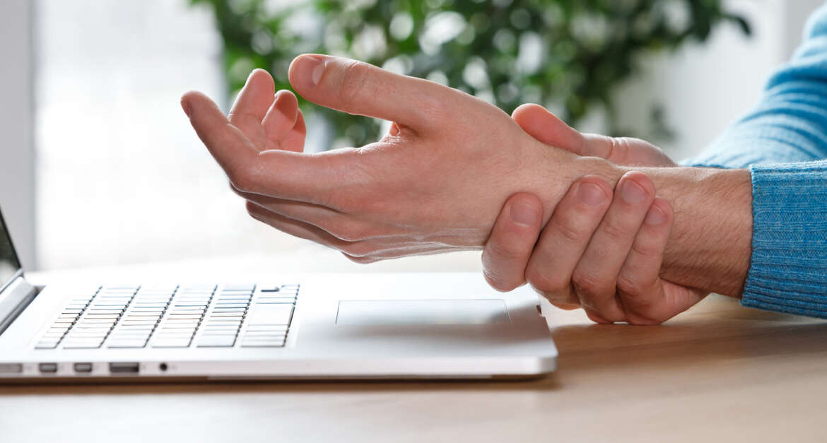 Carpal Tunnel Without Surgery: 2025 Recovery Options for Busy Professionals